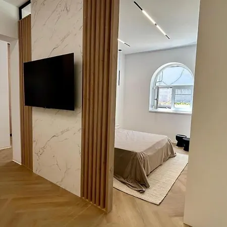 Apartment Romantic